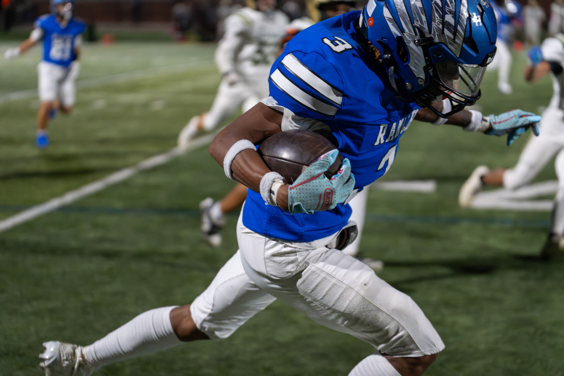 Highlands Ranch homecoming football, Friday night, Denver metro
